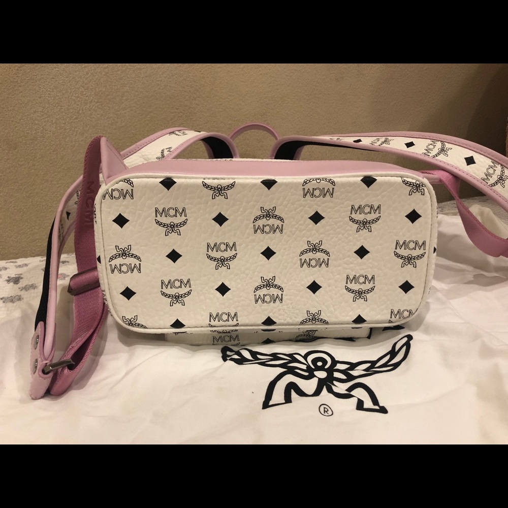❌sold❌MCM backpack - Picture 6 of 7